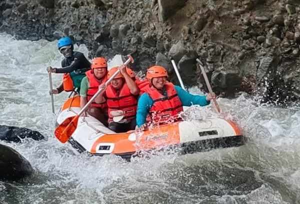 rafting kalibaru bogor